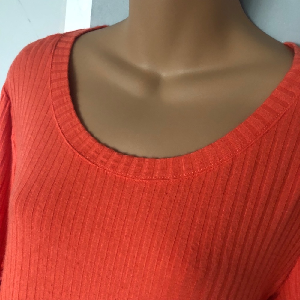 Studio JPR top - Picture 3 of 5